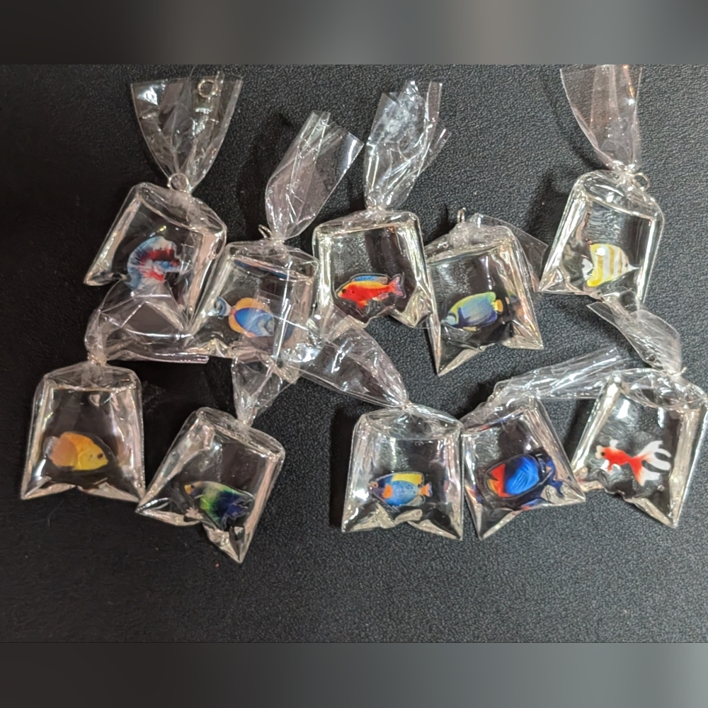 New Bundle Of 10 Fish In Bags